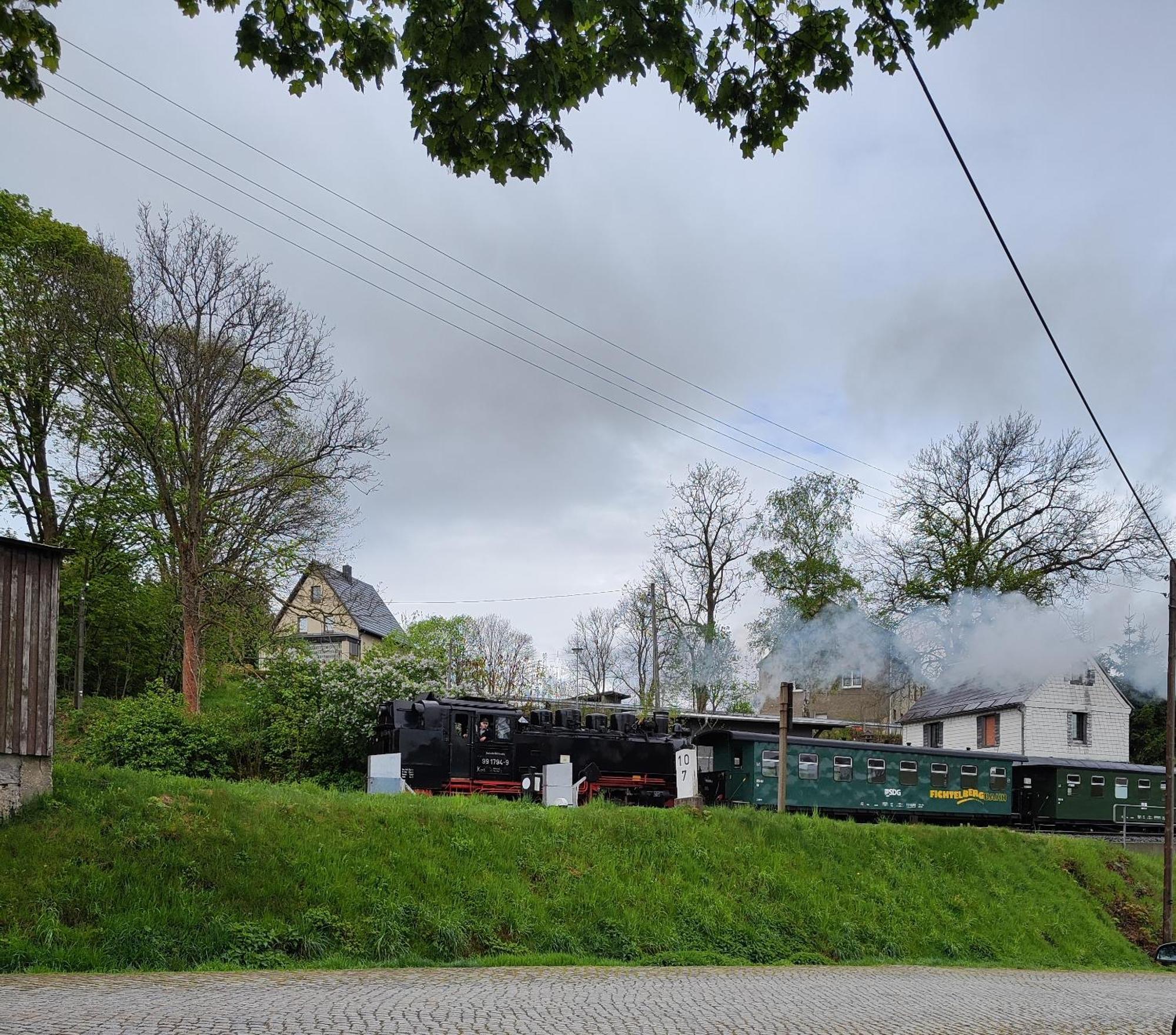 Ferienwohnungen An Der Fichtelbergbahn Cranzahl Esterno foto