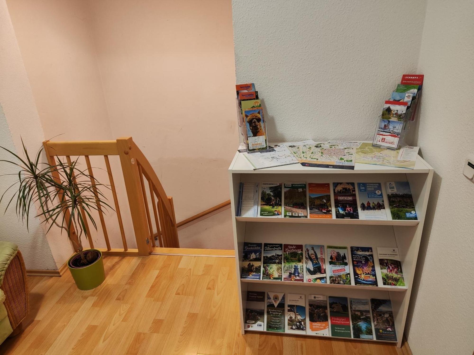 Ferienwohnungen An Der Fichtelbergbahn Cranzahl Esterno foto